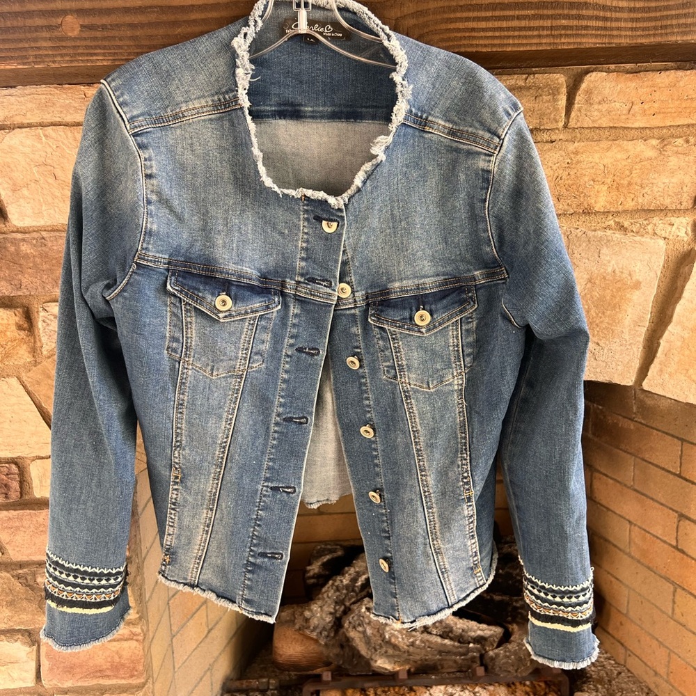 CHARLIE B Dark Blue Denim Jacket with Frayed Edge Large - Picture 1 of 6